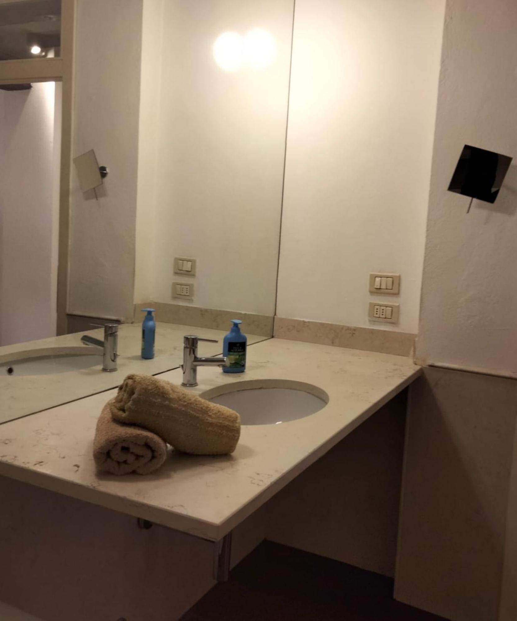 Historic E Comfort Suite - Locazione Semplice Bologna Eksteriør billede